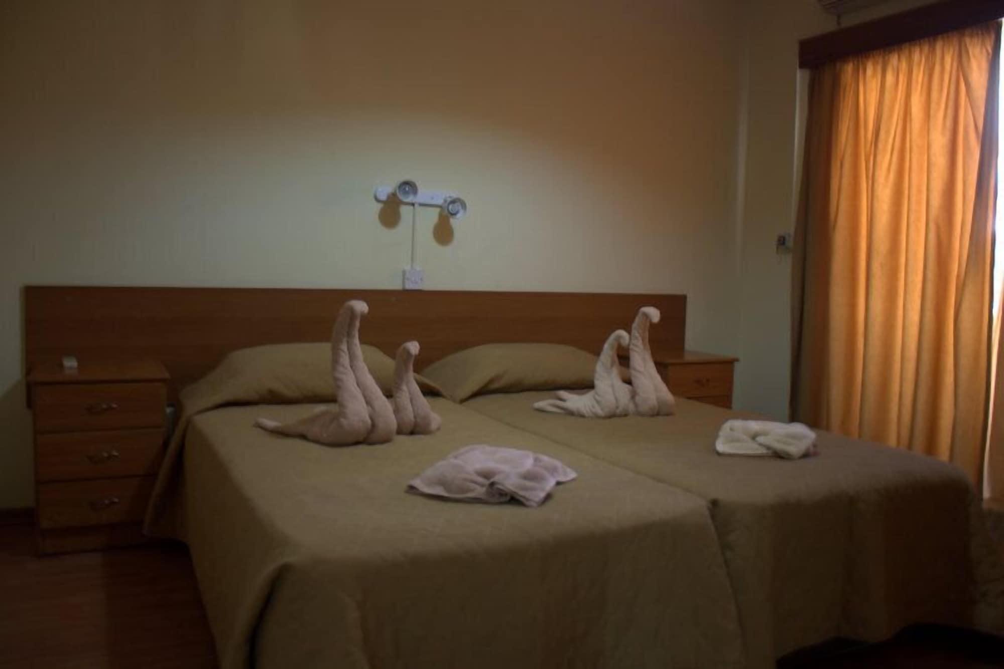 Nick'S Hotel Apartments Ayia Napa Exteriör bild